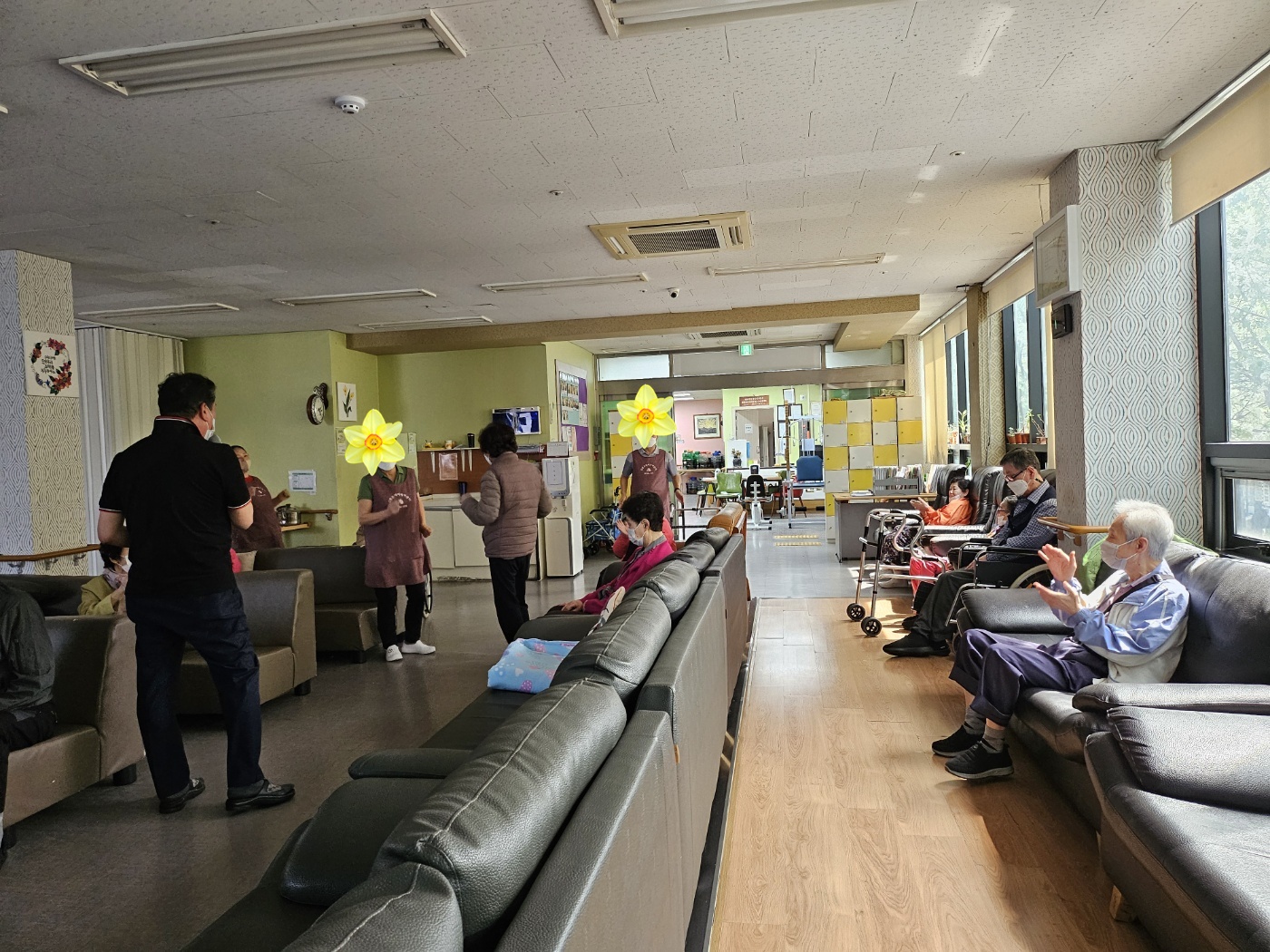 /user/k/kimdongeuncenter/editor/2404/df7a40b555f7c48eb3de08055357195c_1714375235_3869.jpg 이미지크게보기